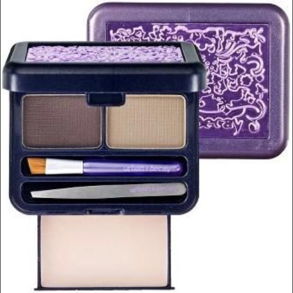 🆕 Urban Decay “Bathwater Blonde” Brow Box